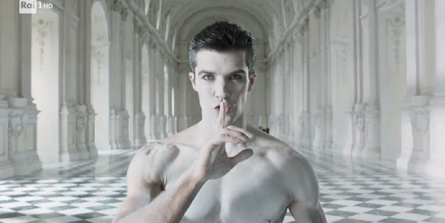 Promo show Danza con me 2022- Roberto Bolle - Rai 1